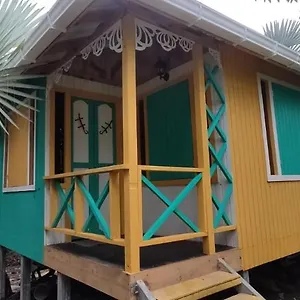  Hotel Yellow Providencia Isla
